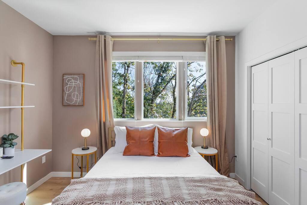 Kenny'S Sweet Suite - 84 Walkscore Сиэтл Экстерьер фото